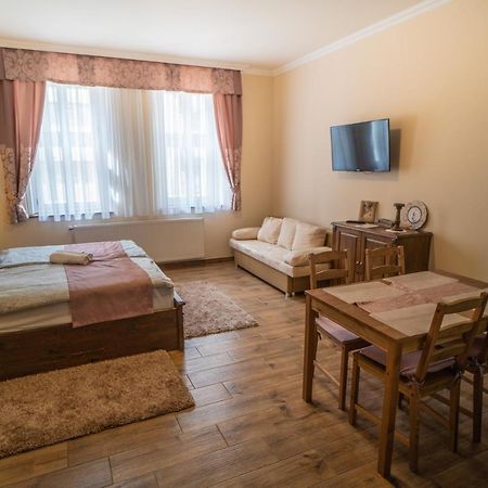 Toscana Apartman 久洛 外观 照片