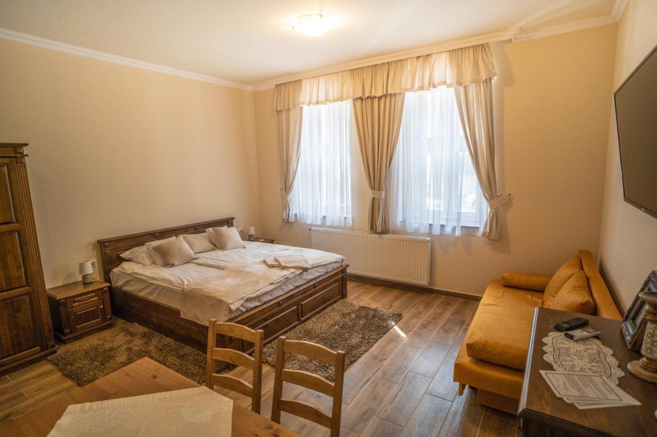 Toscana Apartman 久洛 外观 照片