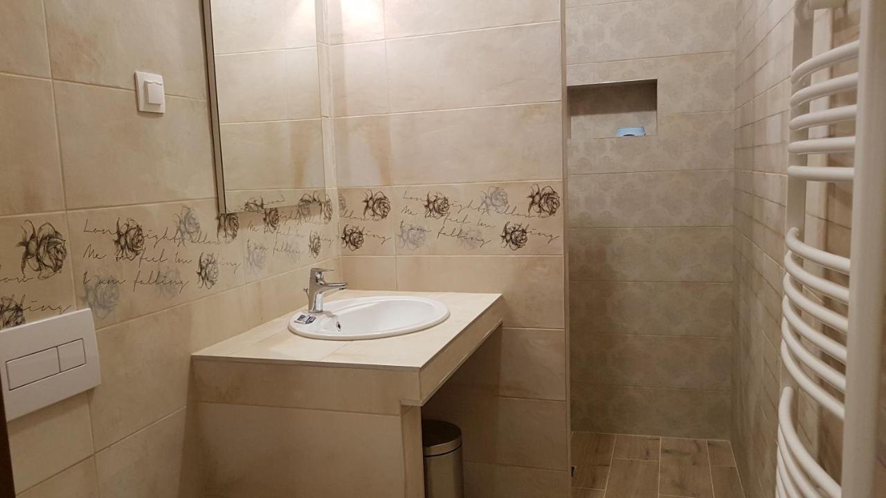 Toscana Apartman 久洛 外观 照片