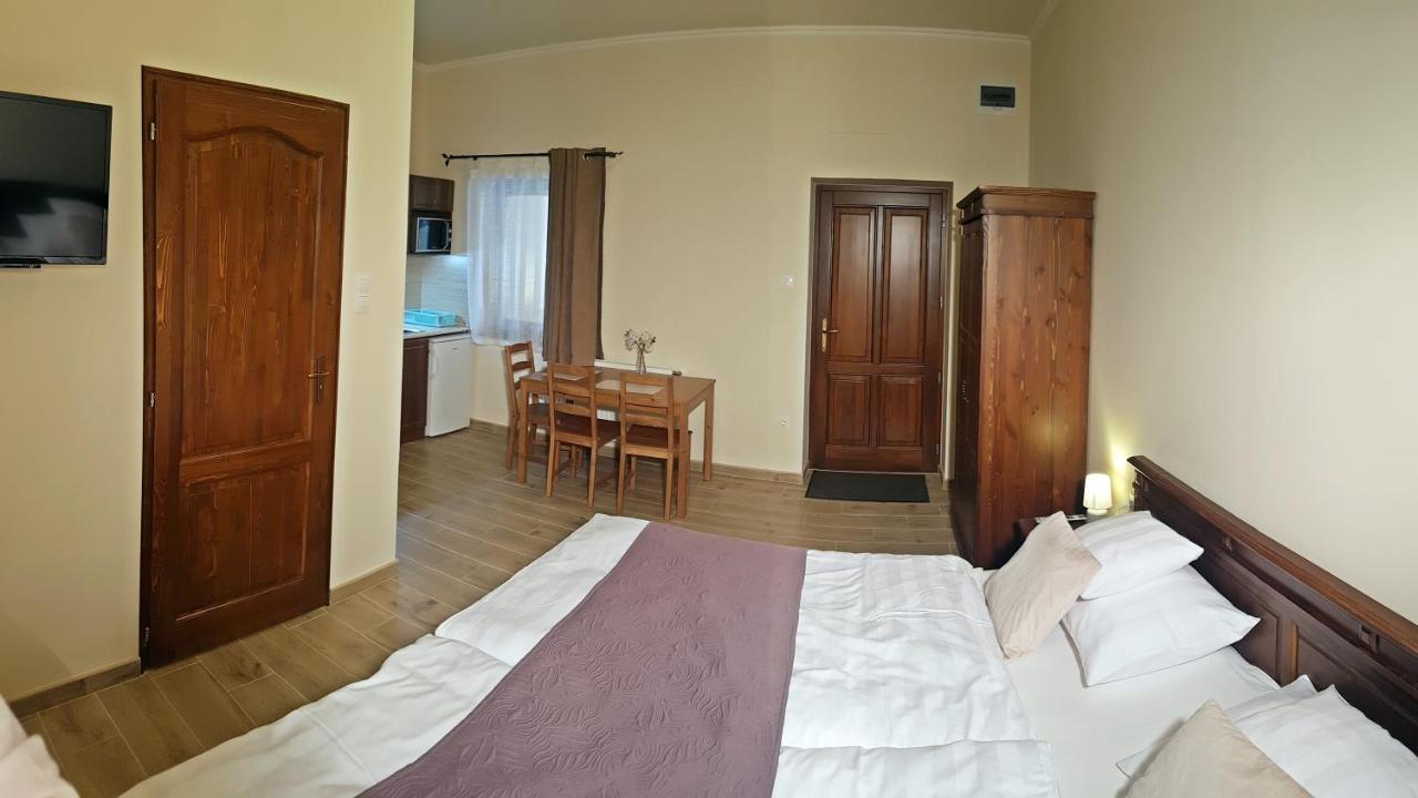 Toscana Apartman 久洛 外观 照片